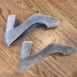 Zara velvet light blue blocked heel shoes